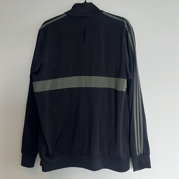 Adidas Jacket - Picture 5 of 8